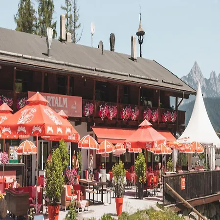 In Seefeld Near Slopes * Зеефельд в Тироле